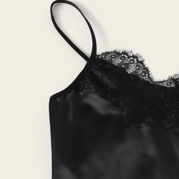 Lace Satin Pj Set 💕 - Picture 2 of 4